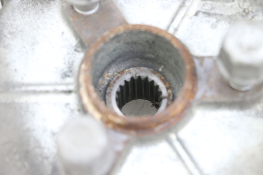 photo de REAR BRAKE DRUM PEUGEOT ELYSEO 125 (1999 - 2004) - Technical close-up