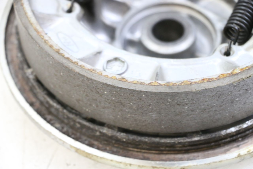 photo de REAR BRAKE DRUM HONDA VT C2 SHADOW 750 (1997 - 2001) - Surface and material condition