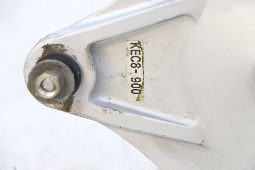 photo de REAR BRAKE DRUM KYMCO STRYKER OFF ROAD 125 (1999 - 2005) - Alternative perspective