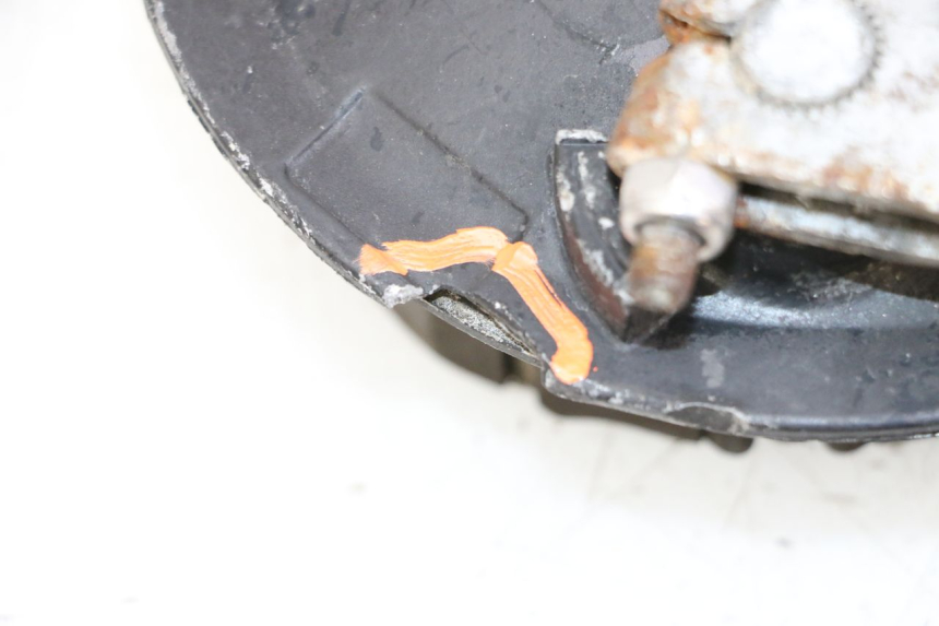 photo de REAR DRUM YAMAHA PW 80 (1983 - 2014) - Fixing points details