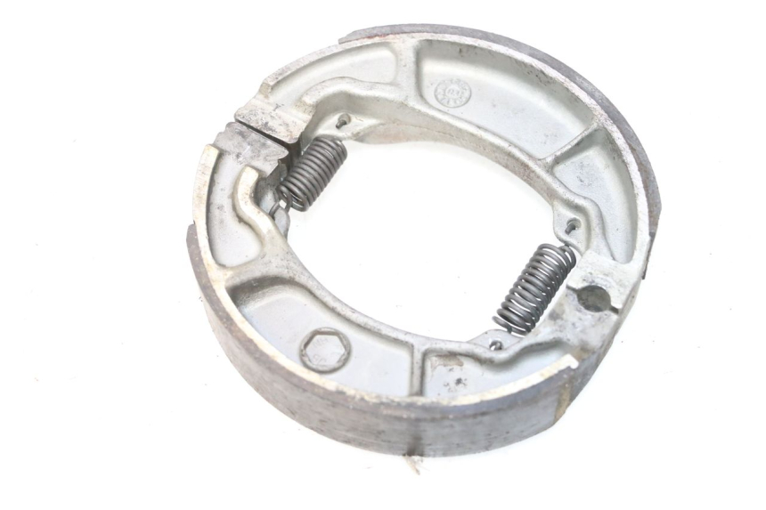 photo de REAR DRUM HONDA SCV LEAD 100 (2003 - 2007) - Distinctive features