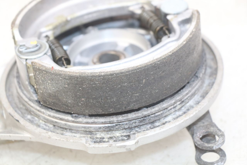 photo de REAR DRUM DAELIM VL DAYSTAR 125 (2000 - 2011) - Component detail