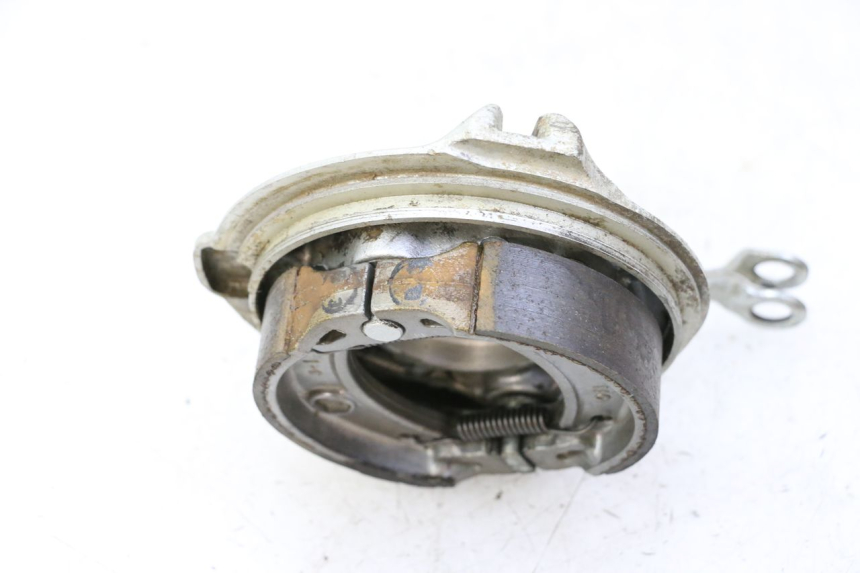photo de REAR BRAKE DRUM YAMAHA TTR 125 (2000 - 2020) - Zoom on usage condition