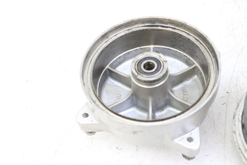 photo de FRONT DRUM HONDA SCV LEAD 100 (2003 - 2007) - Additional view of the item