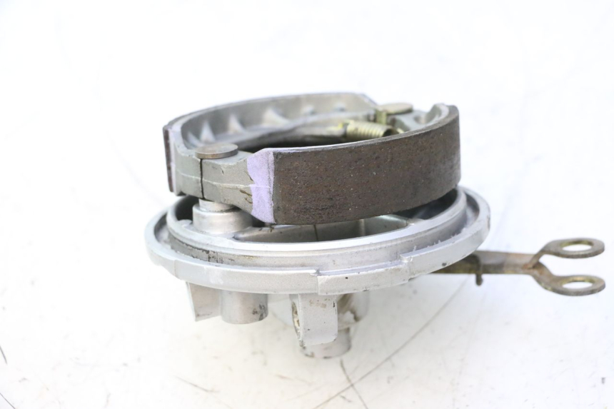 photo de FRONT BRAKE DRUM PEUGEOT LUDIX ONE 50 (2004 - 2013) - Component detail