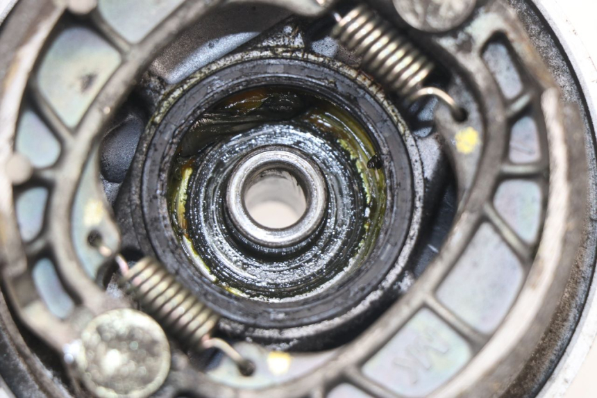 photo de FRONT BRAKE DRUM PEUGEOT LUDIX ONE 50 (2004 - 2006) - Product overview