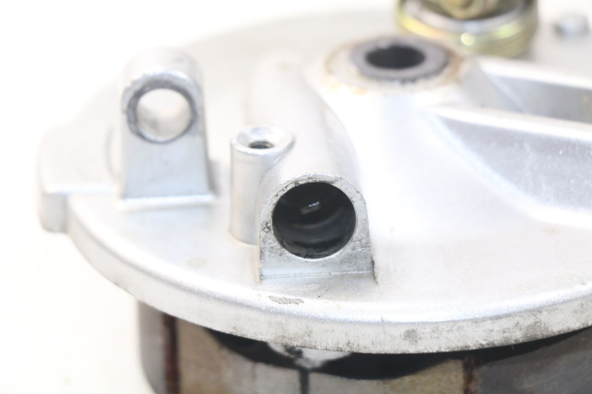 photo de FRONT BRAKE DRUM VASTRO R-ONE 4T 50 (2014 - 2022) - Zoom on usage condition