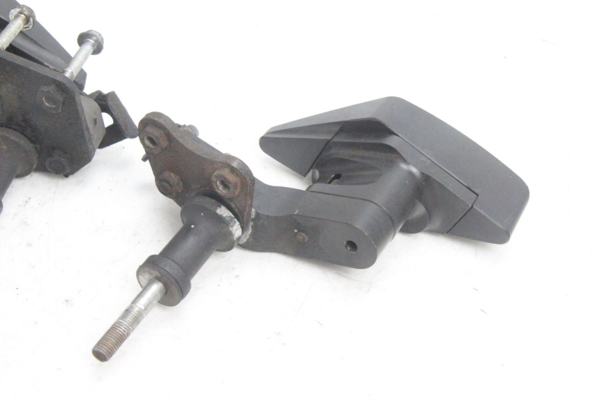 photo de ENGINE MOUNTING BUSHING KAWASAKI ER-6 ER6 F ABS 650 (2012 - 2016) - Surface and material condition