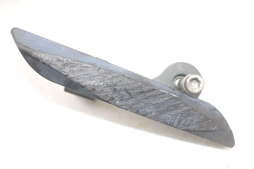 photo de ENGINE SLIDER SUZUKI GSR 750 (2011 - 2017) - Surface and material condition