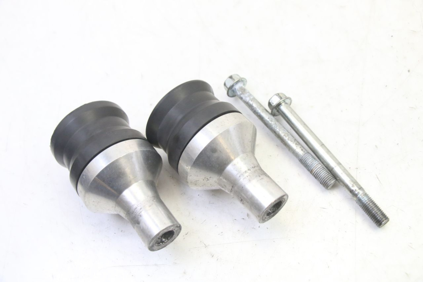 photo de ENGINE SLIDER SUZUKI SV S 650 (2003 - 2009) - Zoom on usage condition