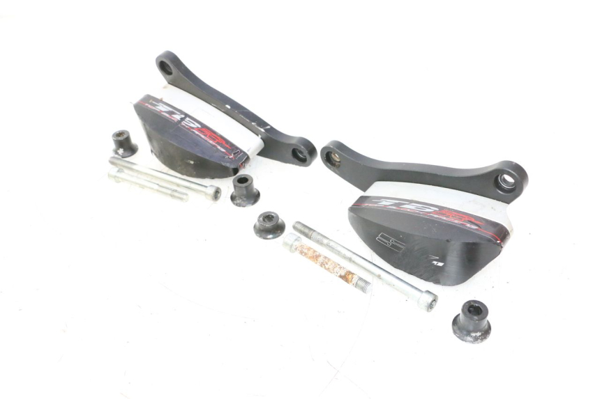 photo de ENGINE SLIDER SUZUKI SV S 650 (2003 - 2009) - Main view