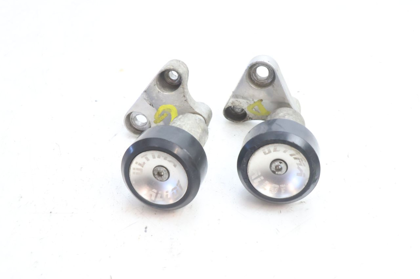 photo de ENGINE SLIDER YAMAHA XJR 1300 (1998 - 2002) - Alternative perspective