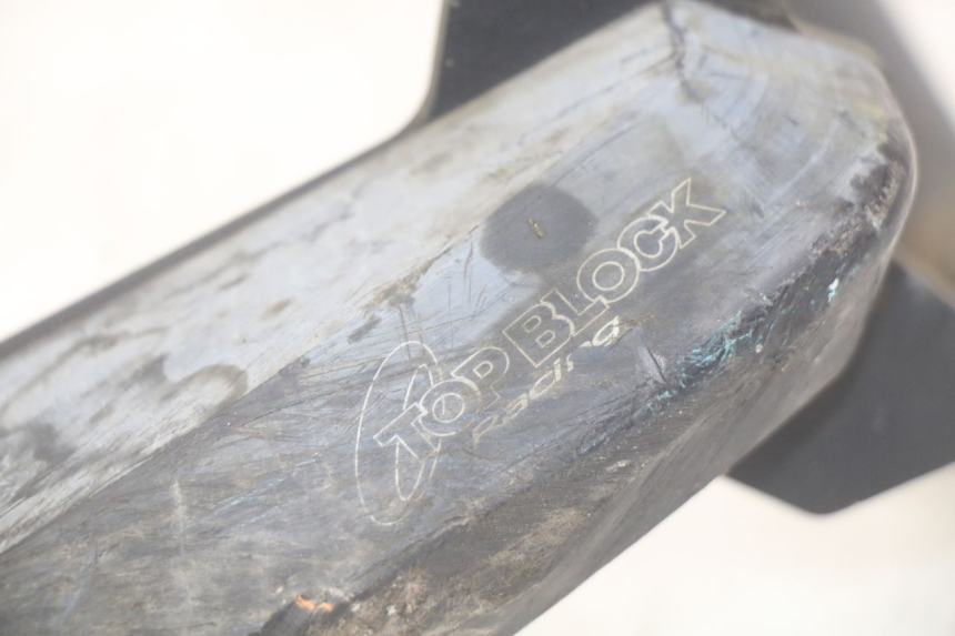 photo de ENGINE MOUNT KAWASAKI Z 750 (2007 - 2013) - Technical close-up