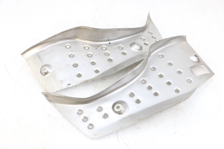 photo de FLOOR PANEL RUBBER ADIVA AD3 300 (2014 - 2020) - Zoom on usage condition