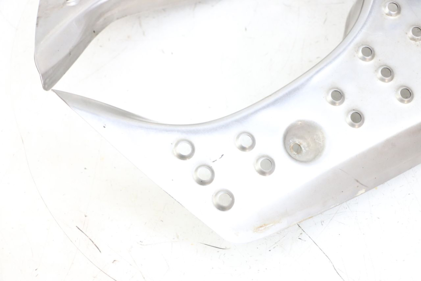 photo de FLOOR PANEL RUBBER ADIVA AD3 300 (2014 - 2020) - Surface and material condition