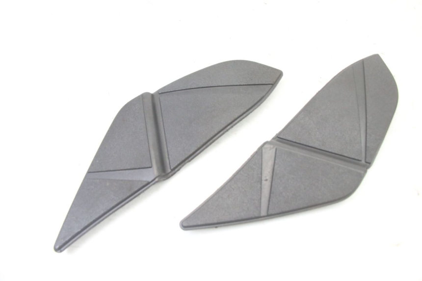 photo de FOOTBOARD MAT APRILIA ATLANTIC 125 (2003 - 2009) - Component detail