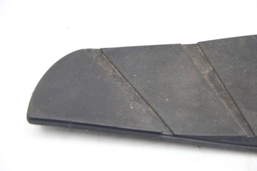 photo de FOOTBOARD MAT APRILIA ATLANTIC 500 (2002 - 2003) - Used quality zoom