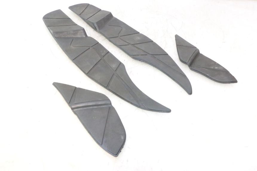 photo de FLOOR PANEL RUBBER APRILIA ATLANTIC S 125 (2010 - 2013) - Main view