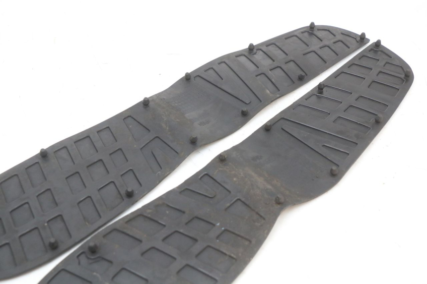 photo de FLOOR PANEL RUBBER SUZUKI BURGMAN 125 (2007 - 2014) - Product overview