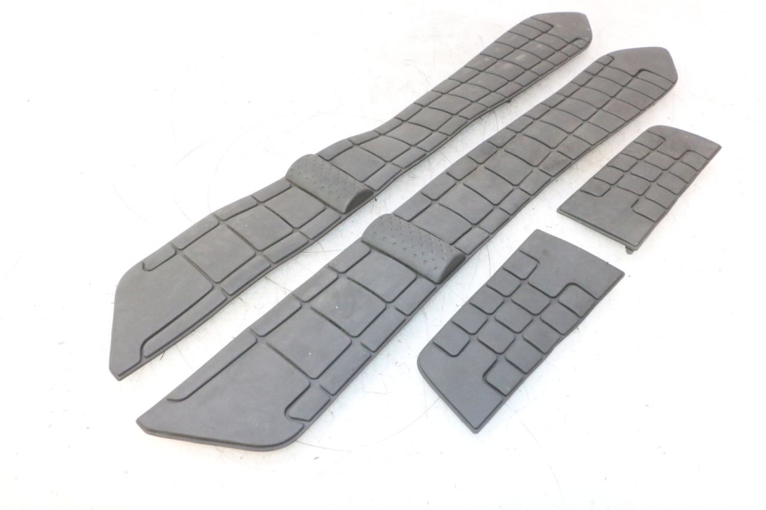 photo de FLOOR PANEL RUBBER SUZUKI BURGMAN EXECUTIVE ABS 650 (2006 - 2012) - Main view