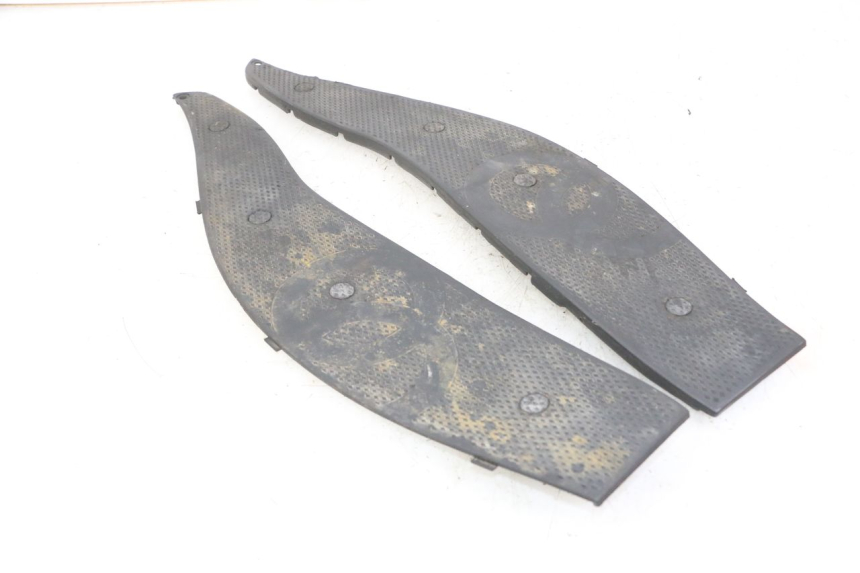 photo de FLOOR PANEL RUBBER GILERA NEXUS 300 (2008 - 2013) - Product overview