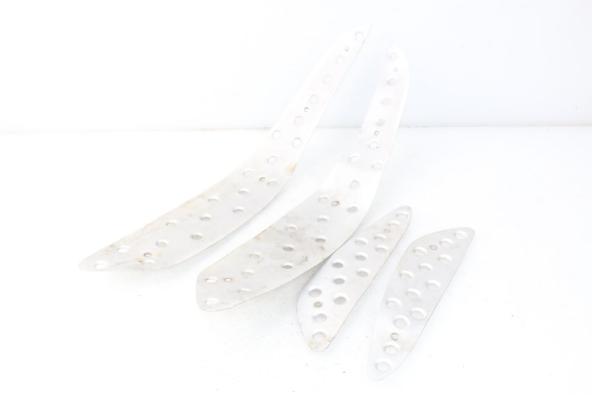 photo de FLOOR PANEL RUBBER JONWAY GTX 2T 50 (2014 - 2020) - Main view