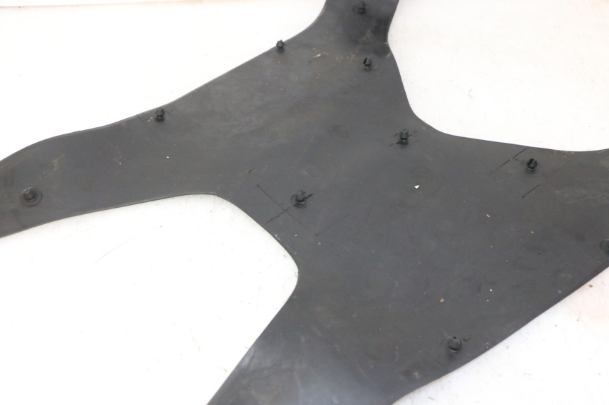 photo de FLOOR PANEL RUBBER DAELIM HISTORY 125 (2001 - 2002) - Fixing points details