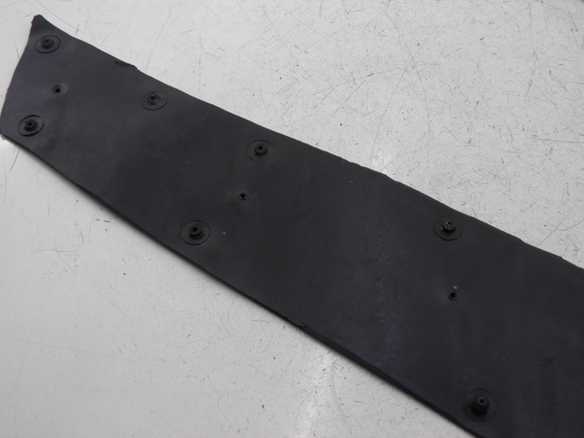 photo de FLOOR PANEL RUBBER JM MOTOR S-MAX 125 (2010 - 2014) - Surface and material condition
