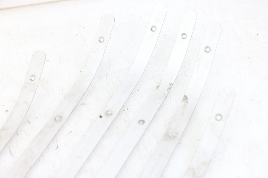 photo de FLOOR PANEL RUBBER JM MOTORS VX 125 (2022 - 2025) - Fixing points details