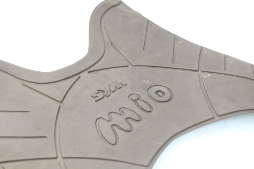 photo de FLOOR PANEL RUBBER SYM MIO 100 (2006 - 2017) - Product overview