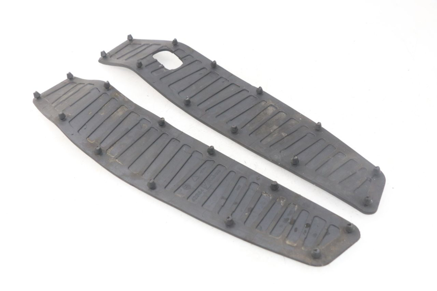 photo de FOOTBOARD MAT PIAGGIO MP3 LT 400 (2007 - 2012) - Component detail