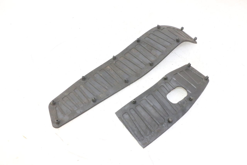 photo de FOOTBOARD MAT PIAGGIO MP3 RL 250 (2006 - 2010) - Component detail