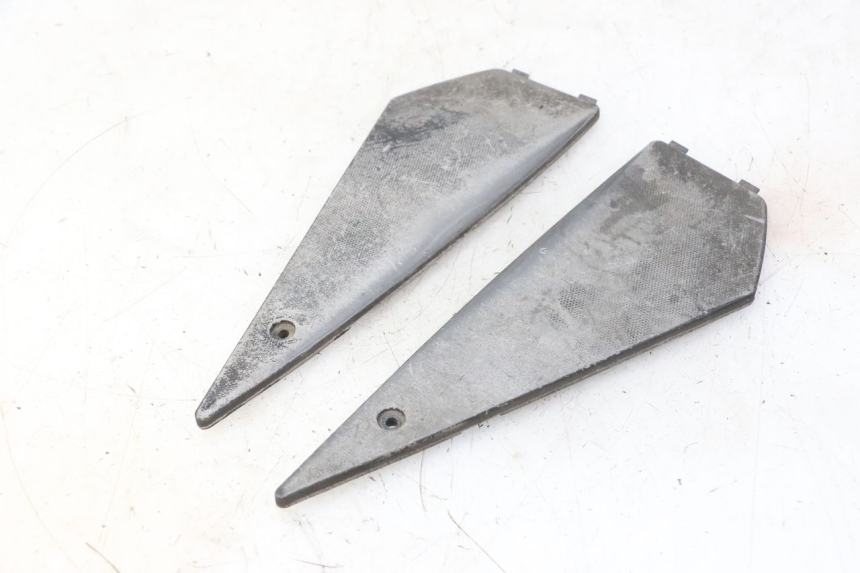 photo de FOOTBOARD MAT PIAGGIO NEW TYPHOON 50 (2010 - 2017) - Main view