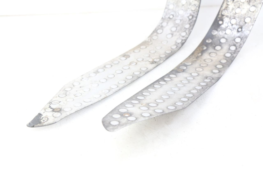 photo de FOOTBOARD MAT SELECT UP OCTALIS 125 (2007 - 2012) - Zoom on usage condition