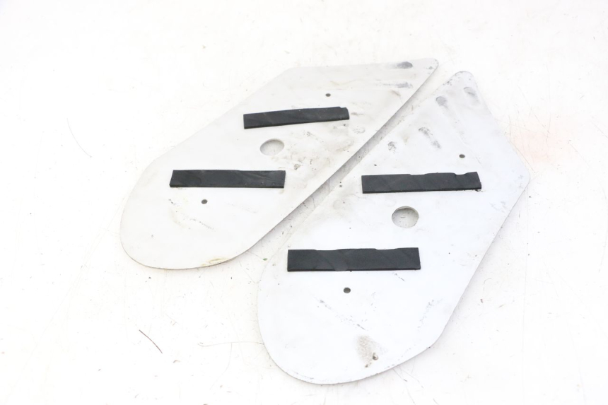 photo de FOOTBOARD MAT PEUGEOT KISBEE 4T 50 (2018 - 2022) - Component detail