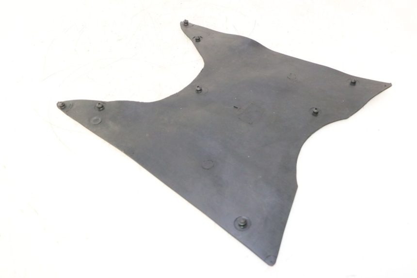 photo de FLOOR PANEL RUBBER TNT MOTOR ROMA 12' 2T 50 (2007 - 2018) - Zoom on usage condition