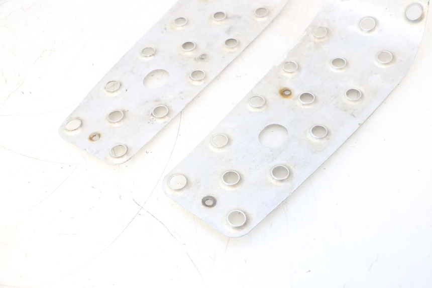 photo de FLOOR PANEL RUBBER PEUGEOT TREKKER 50 (1995 - 2004) - Alternative perspective