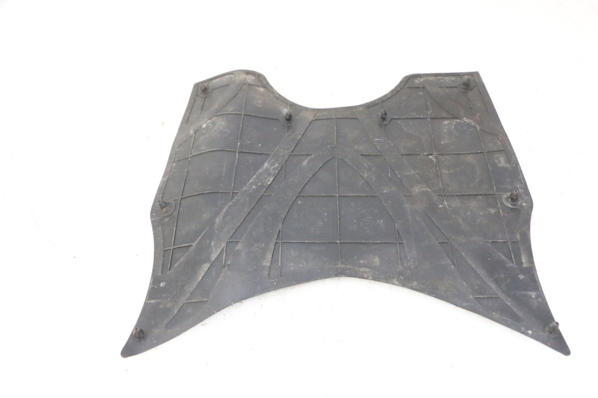 photo de FLOOR PANEL RUBBER MBK WAAP 125 (2008 - 2013) - Zoom on usage condition