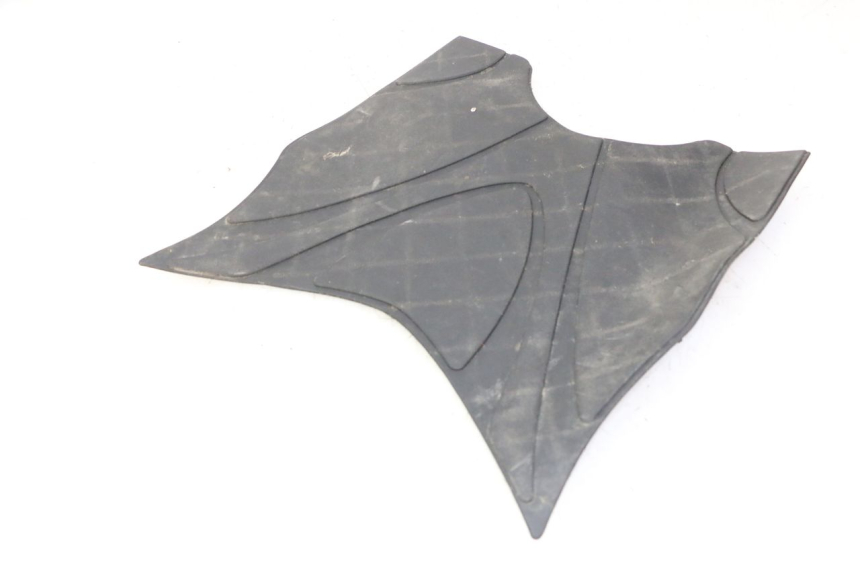 photo de FLOOR PANEL RUBBER MBK WAAP 125 (2008 - 2013) - Alternative perspective