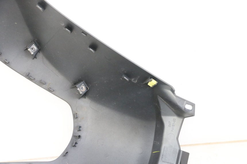 photo de FUEL TANK COVER YAMAHA TRACER 7 700 (2020 - 2024) - Fixing points details