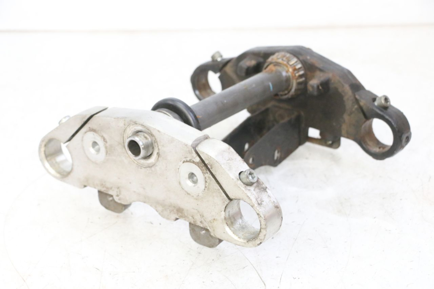 photo de YOKES FORK HYOSUNG GV AQUILA 125 (2000 - 2009) - Main view