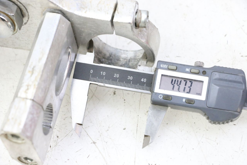 photo de YOKES FORK CCR DIRT BIKE 125 - Alternative perspective