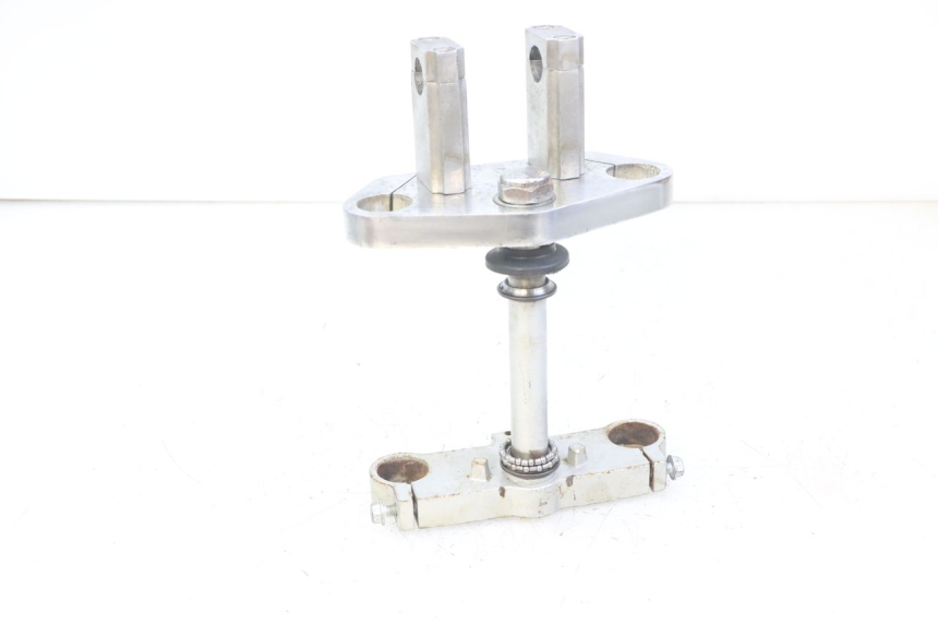 photo de YOKES FORK CCR DIRT BIKE 110 - Technical close-up