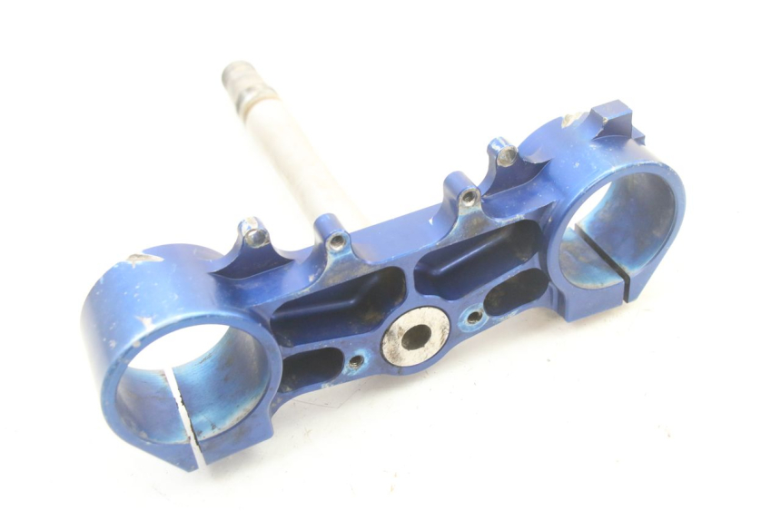 photo de BOTTOM FORK YOKE YAMAHA YZ 125 (2006 - 2016) - Zoom on usage condition