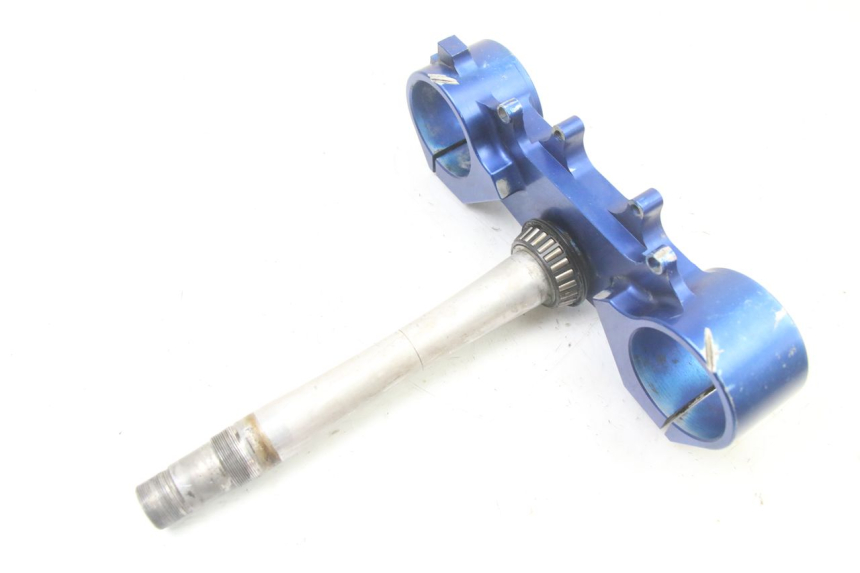 photo de BOTTOM FORK YOKE YAMAHA YZ 125 (2006 - 2016) - Fixing points details