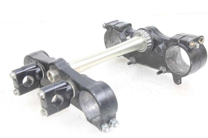 photo de FORK HEAD KAWASAKI KXF KX-F 250 (2012 - 2014) - Fixing points details