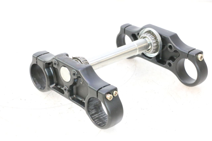 photo de FORK HEAD APOLLO RFZ 150 - Surface and material condition