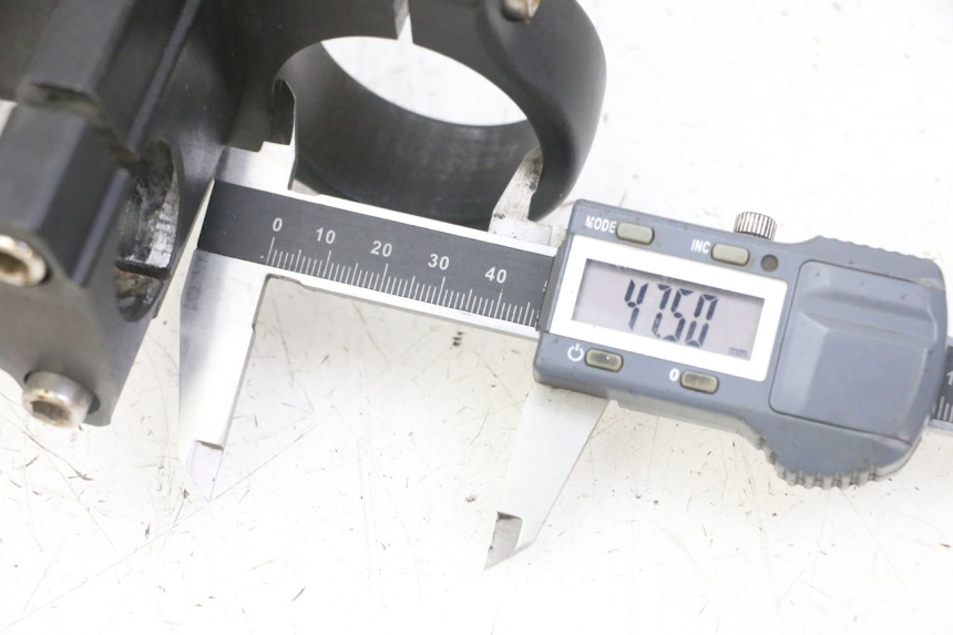 photo de YOKES FORK APOLLO RXF 125 - Alternative perspective