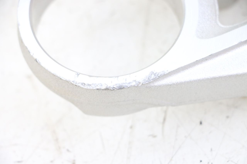 photo de UPPER FORK YOKE BMW S RR ABS S1000RR 1000 (2015 - 2018) - Checked used part