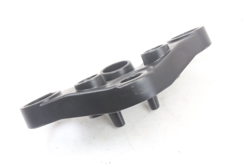 photo de UPPER FORK YOKE EBROH BRAVO GLE 1 (2020 - 2024) - Zoom on usage condition